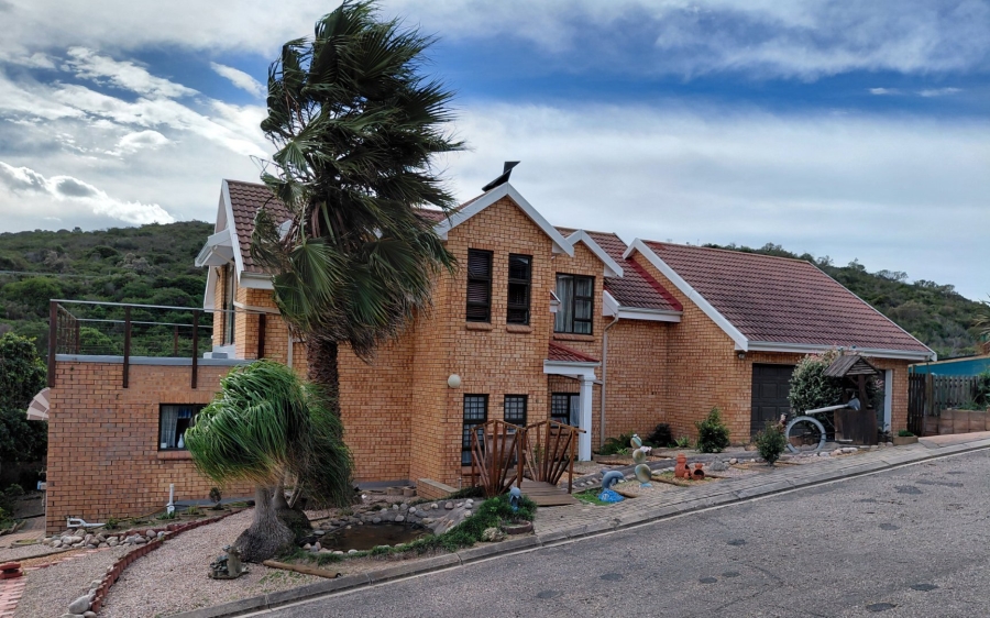 3 Bedroom Property for Sale in Dolphin Creek Golf Estate Western Cape